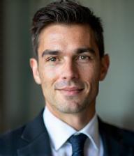 Julien Martin, Senior en Contrats et Propriété intellectuelle